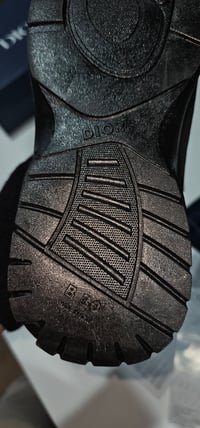 Image 10 of Dior B30s (original-1v1)