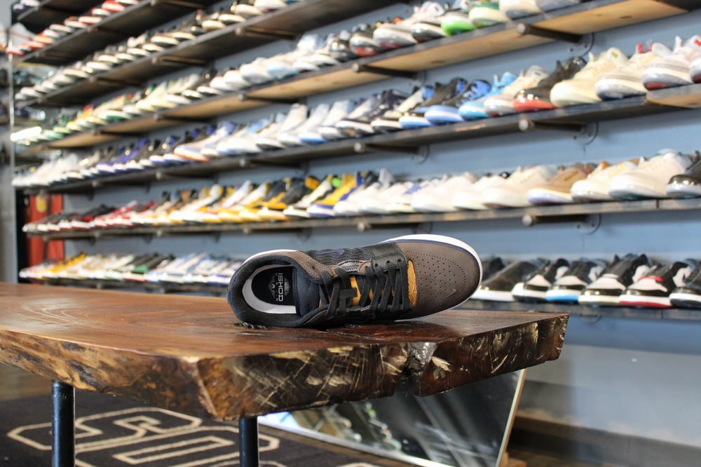 SB ISHOD PRM "BAROQUE BROWN"