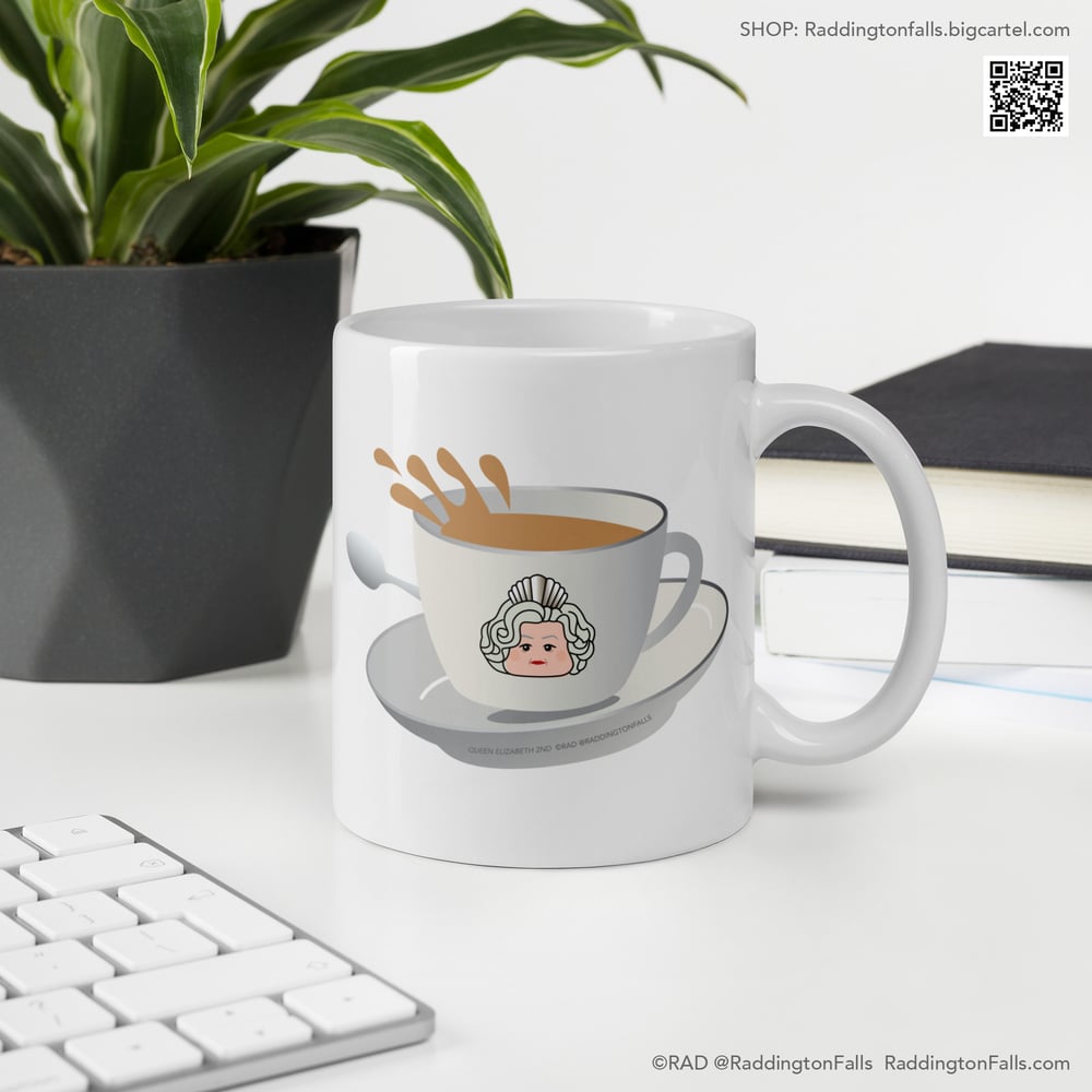 Queen Elizabeth 2nd White glossy mug