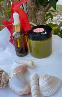 Image 4 of Moringa Chebe Hair Growth Oil and Pomade Herbal Combo Kit
