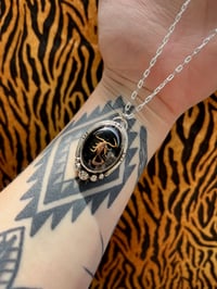 Image 1 of Sterlingsilber Kette mit dunklem Skorpion