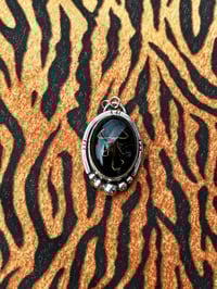 Image 2 of Sterlingsilber Kette mit dunklem Skorpion