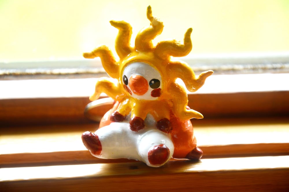 Image of Cute sun clown keychain!
