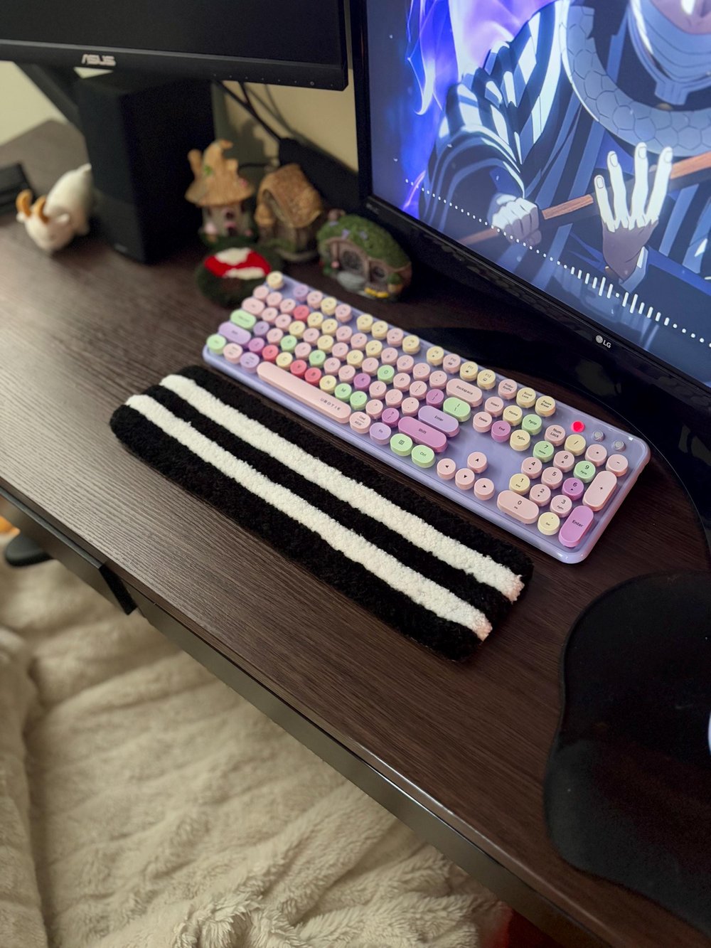 Image of Obanai Iguro Desk Rug