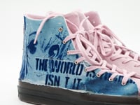 Image 2 of THE WORLD IS FUCKED INS´T IT?