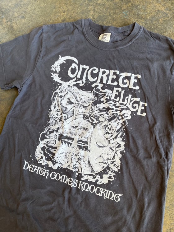 Image of CE Death Comes Knocking 