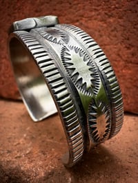 Image 4 of WL&A Handmade Ingot Old Style Royston Green Ribbon Turquoise Cuff - Size 7" to 7.5" Wrist