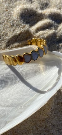 Image 2 of Pearl of Hearts Ring