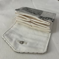 Image 3 of Arozoa Card Holder 01