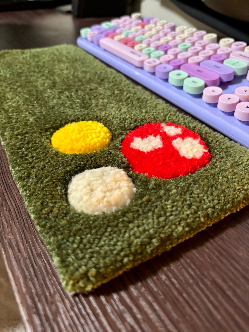 Image of 3D Mushroom Desk Rug – Red & White