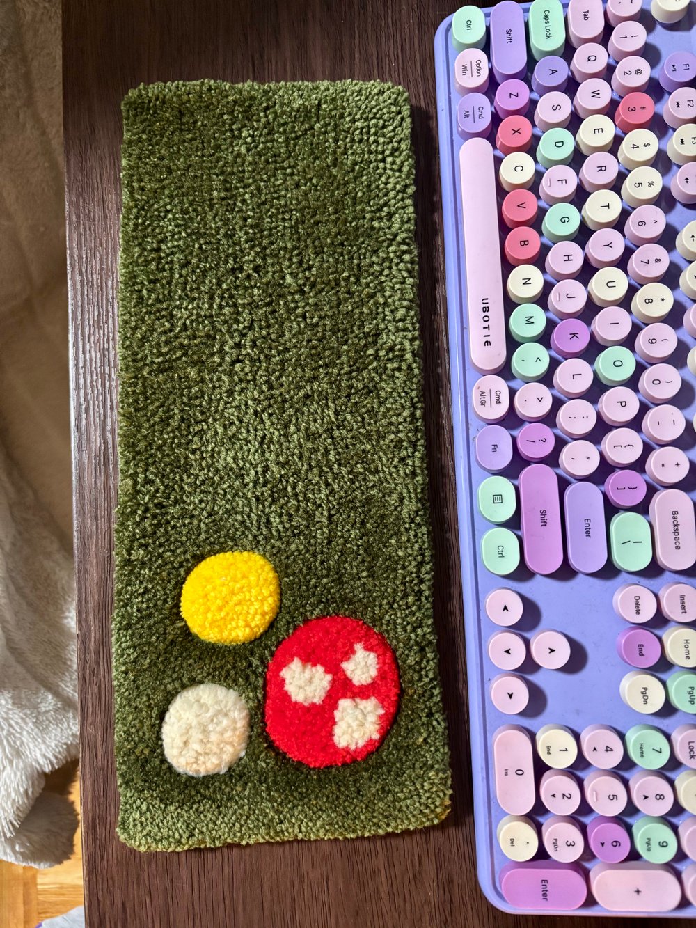 Image of 3D Mushroom Desk Rug – Red & White