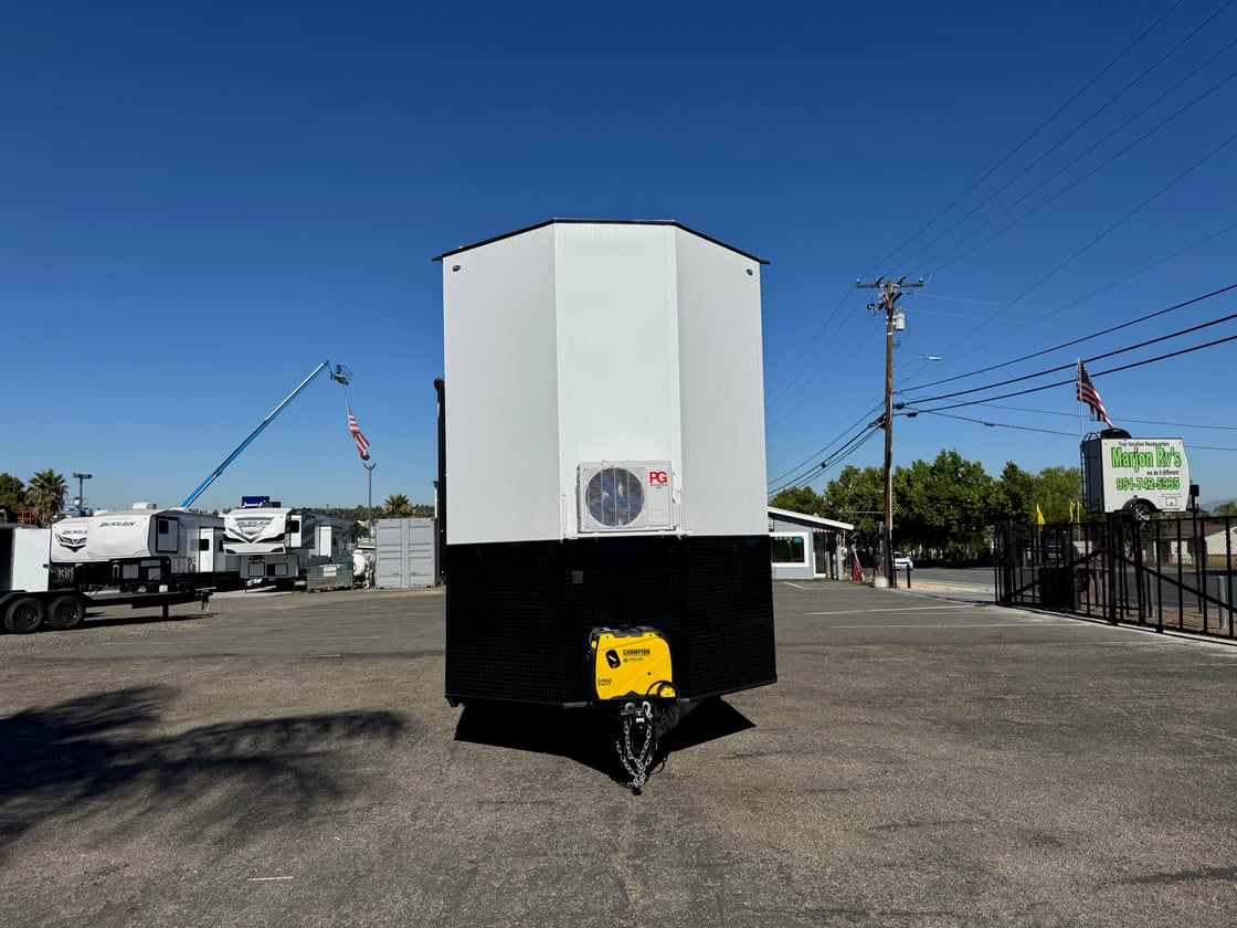 Image of 30'x106''x13.5'