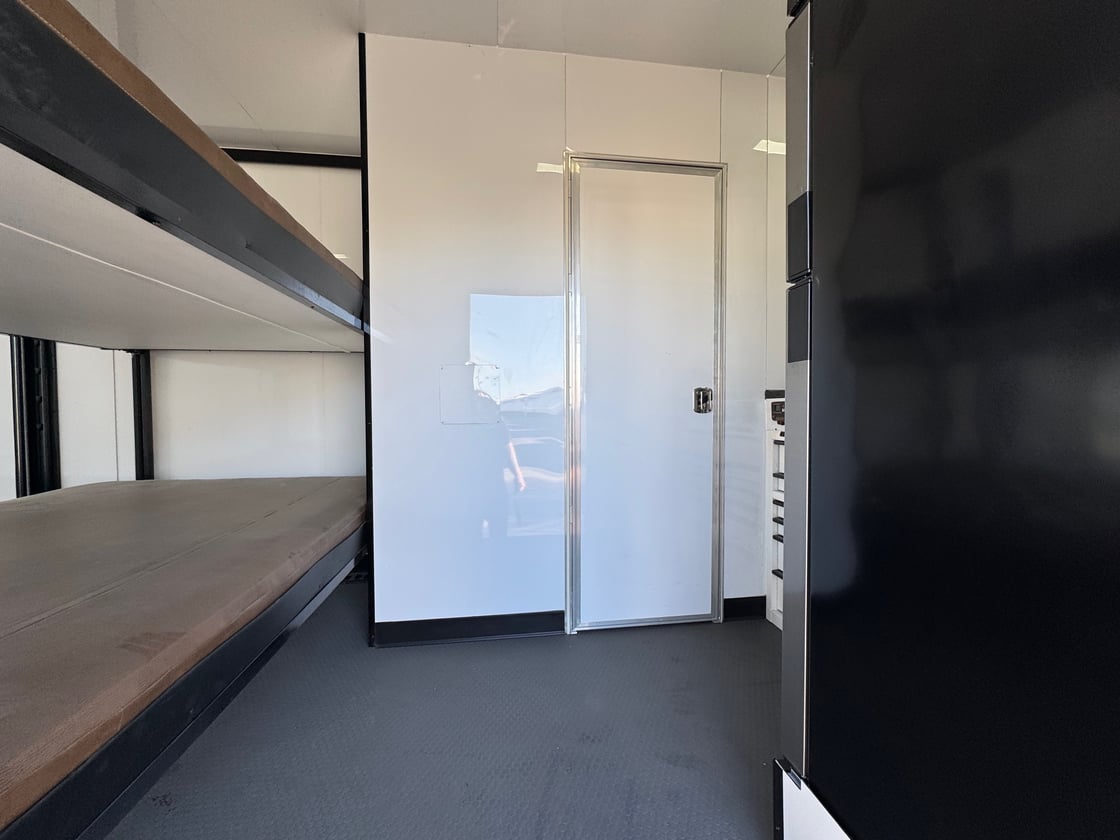 Image of 30'x106''x13.5'