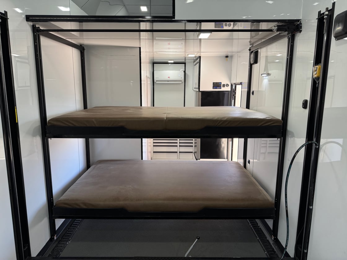 Image of 30'x106''x13.5'