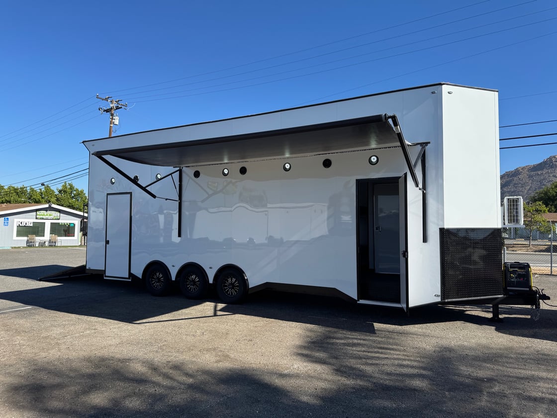 Image of 30'x106''x13.5'