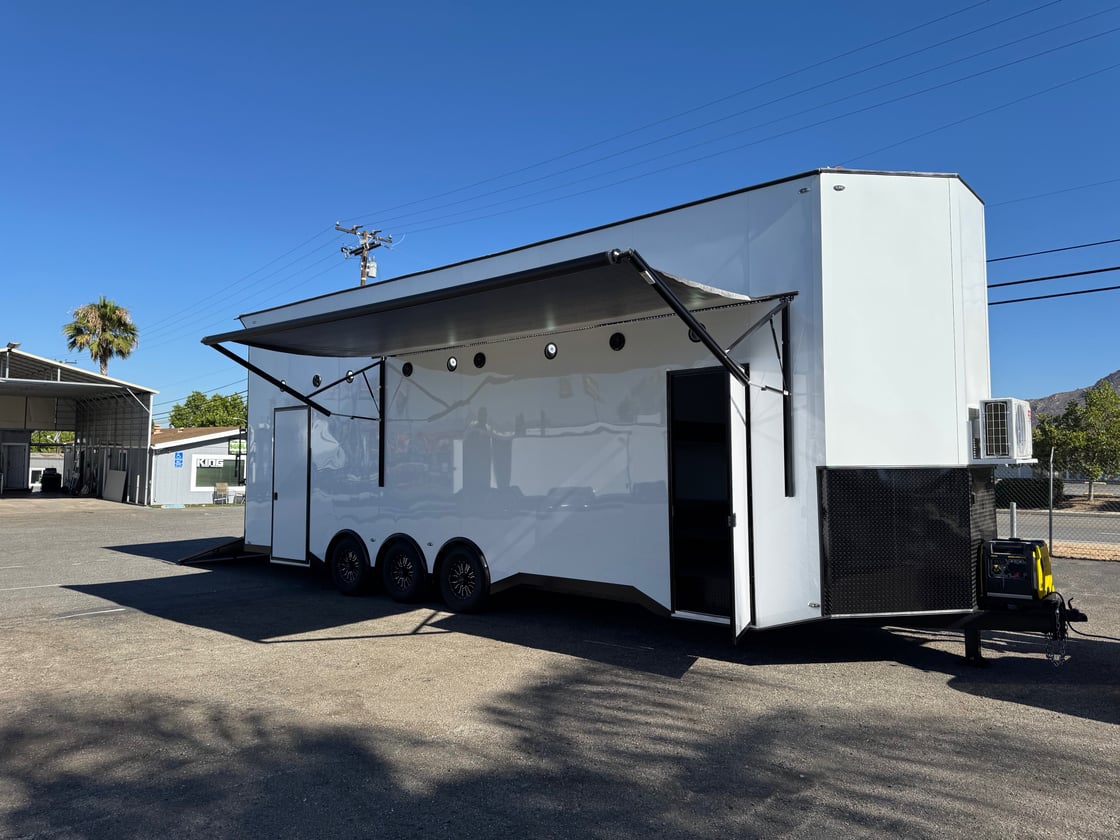 Image of 30'x106''x13.5'