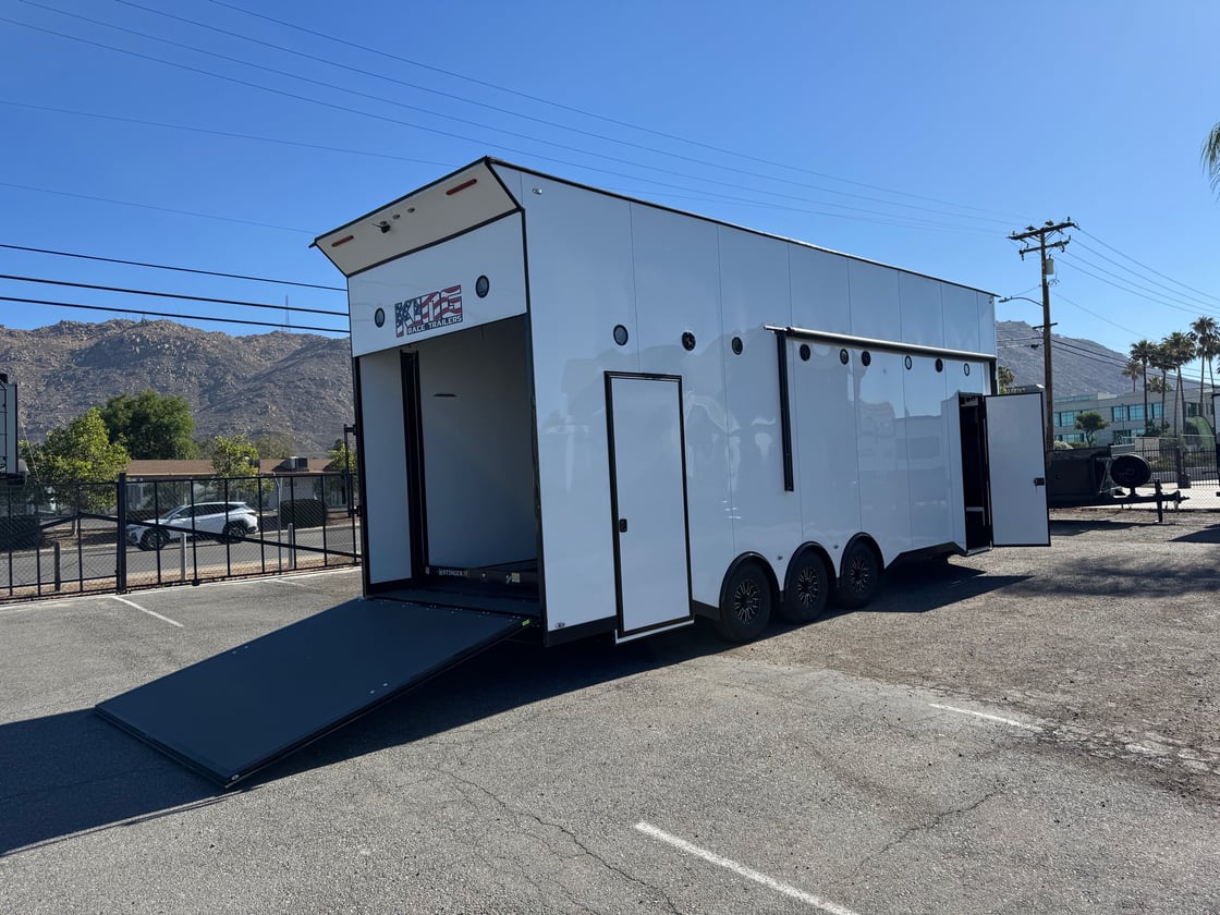 Image of 30'x106''x13.5'