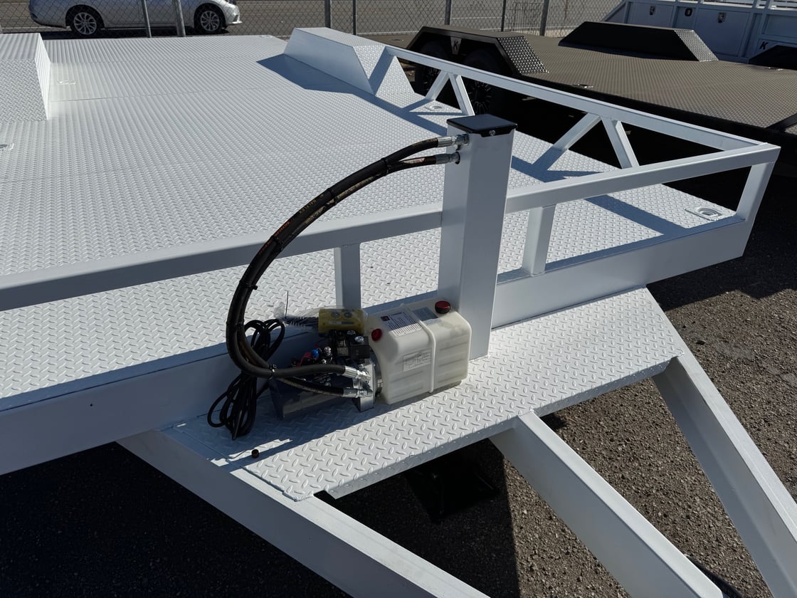 Image of 20' Racer X