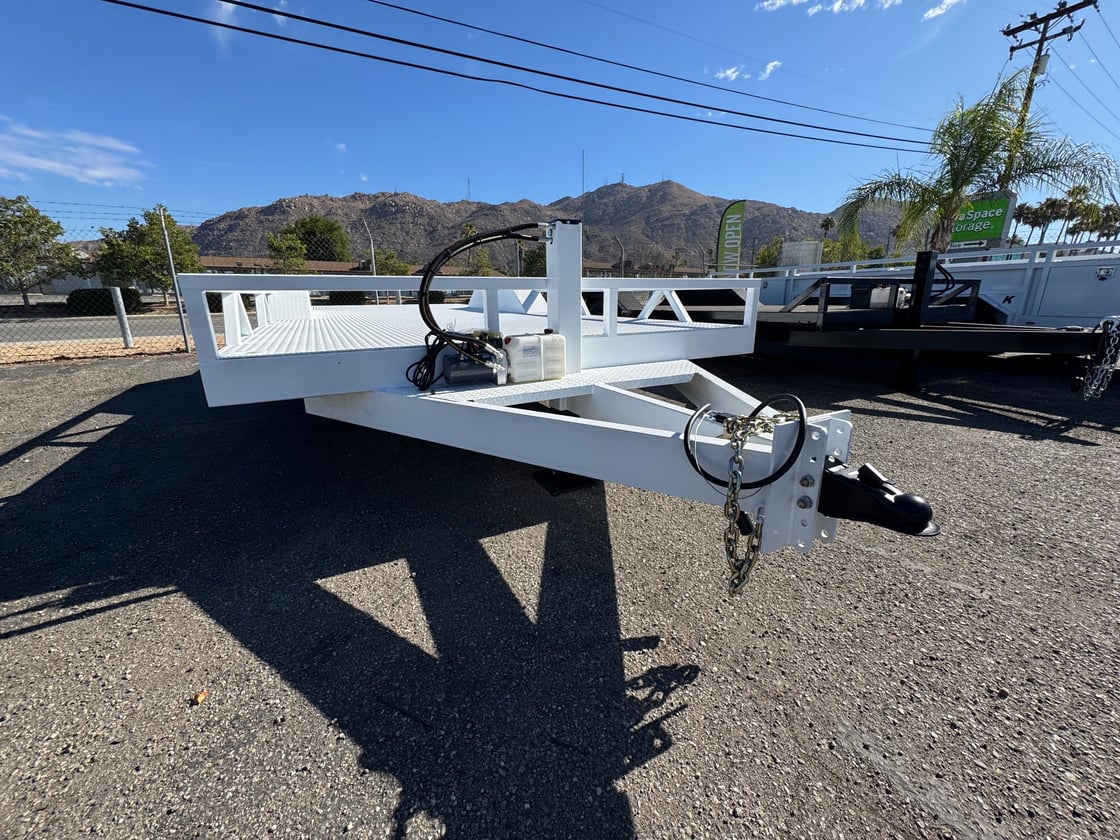 Image of 20' Racer X 