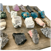 Image 8 of Intuitively Chosen Raw Crystal Set, Crystal Set + Optional Mini Reading, Spiritual Gift