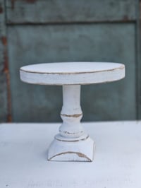 Cake stand   8  white 