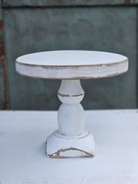 Cake stand   11   white 