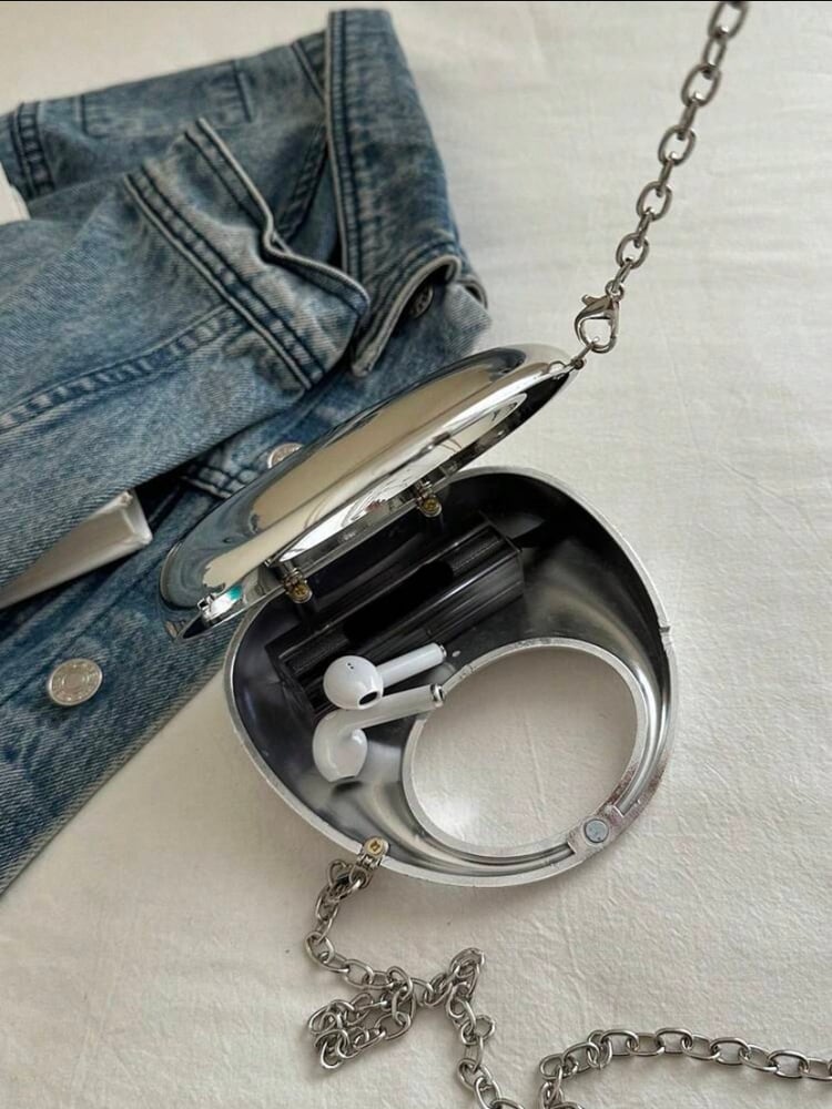 Image of Mini Metallic Clutch