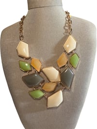 Image 4 of BANSRI- BOLD NECKLACE 
