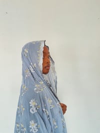 Image 2 of Kalla gris flowers