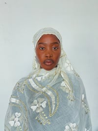 Image 2 of Kalla crème 