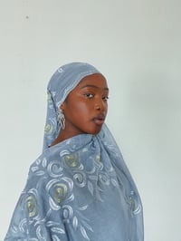 Image 1 of Kalla gris palme 