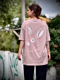 Image 2 of T-Shirt Oversized Dusty Rose – “Resistencia” – Heavy Cotton