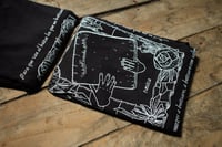 Image 4 of  Camiseta 'Pandeiro de Tresmonte' negra