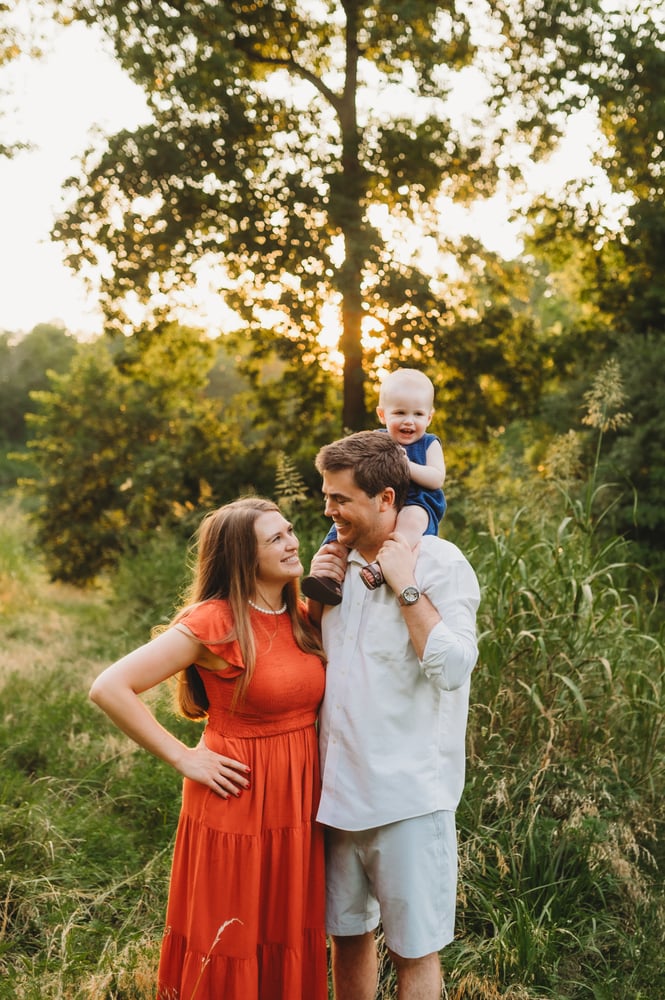 Image of Outdoor Petite Sessions  (August-November)