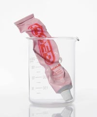 Image 2 of TOPICALS - 50 ml Sérum Faded Éclaircissant Pour les Taches Brunes