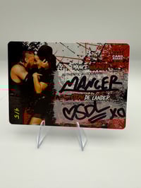 /5 NUMBERED METAL DUAL SIGNED TRADING CARD
