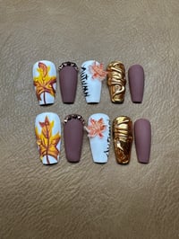 Image 4 of GOLDEN MAPLE 