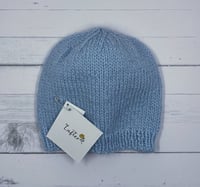 Beanie 8ply - C777 - Powder Blue