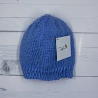 Beanie 8ply - L327 - Delphinium