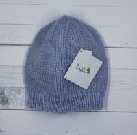 Beanie 8ply - L328 - Moonflower