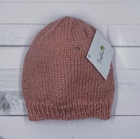 Beanie 8ply - L408 - Rose Petals