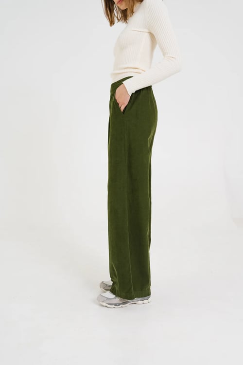 Image of 2- Pantalones Mousse