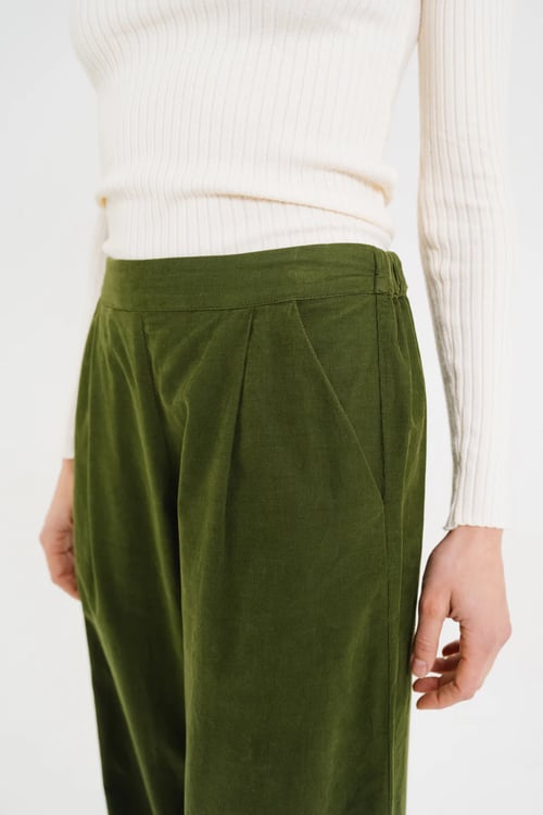 Image of 2- Pantalones Mousse