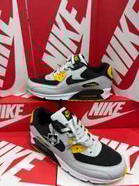 Image 2 of Mens Original Nike Airmax 90s 