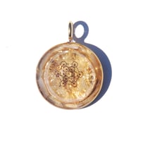 31mm:  Brazilian Quartz/Mica/Moonstone/Metatron's Cube/Gd - 28