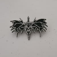 Bat Skull, Metal pin