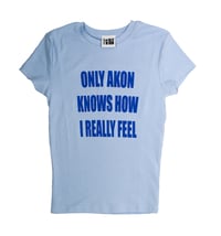 AKON TEE