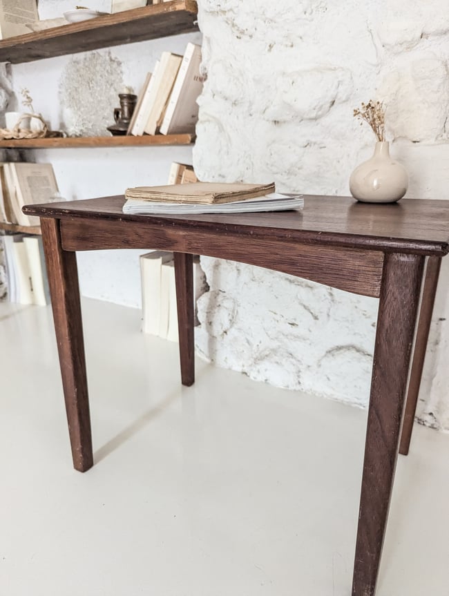 Petite table scandinave 1977. 