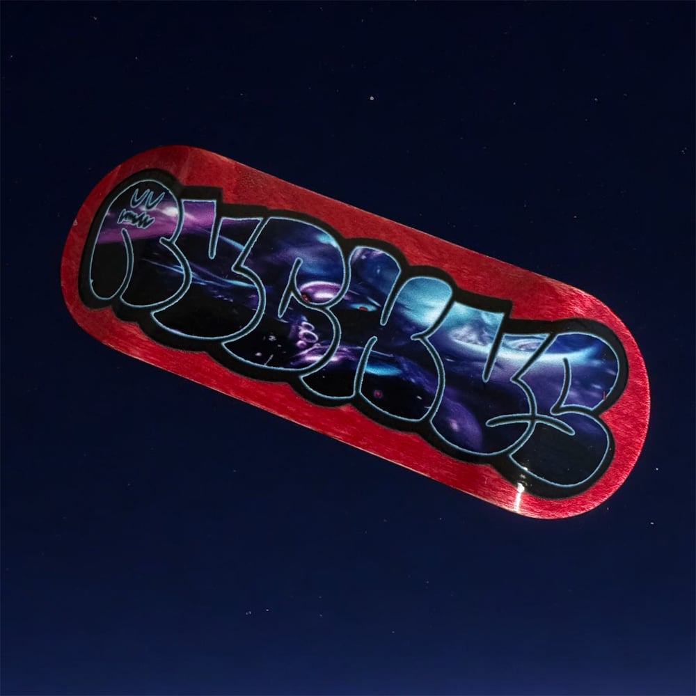 Throwie - Real Wear Graphic