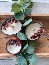 Image 3 of Tropical and Season Candles